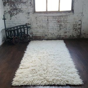 BRAND NEW 4x6 FLOKATI RUG | 100% WOOL | HAND-MADE | PREMIUM 3" PILE | OFF WHITE